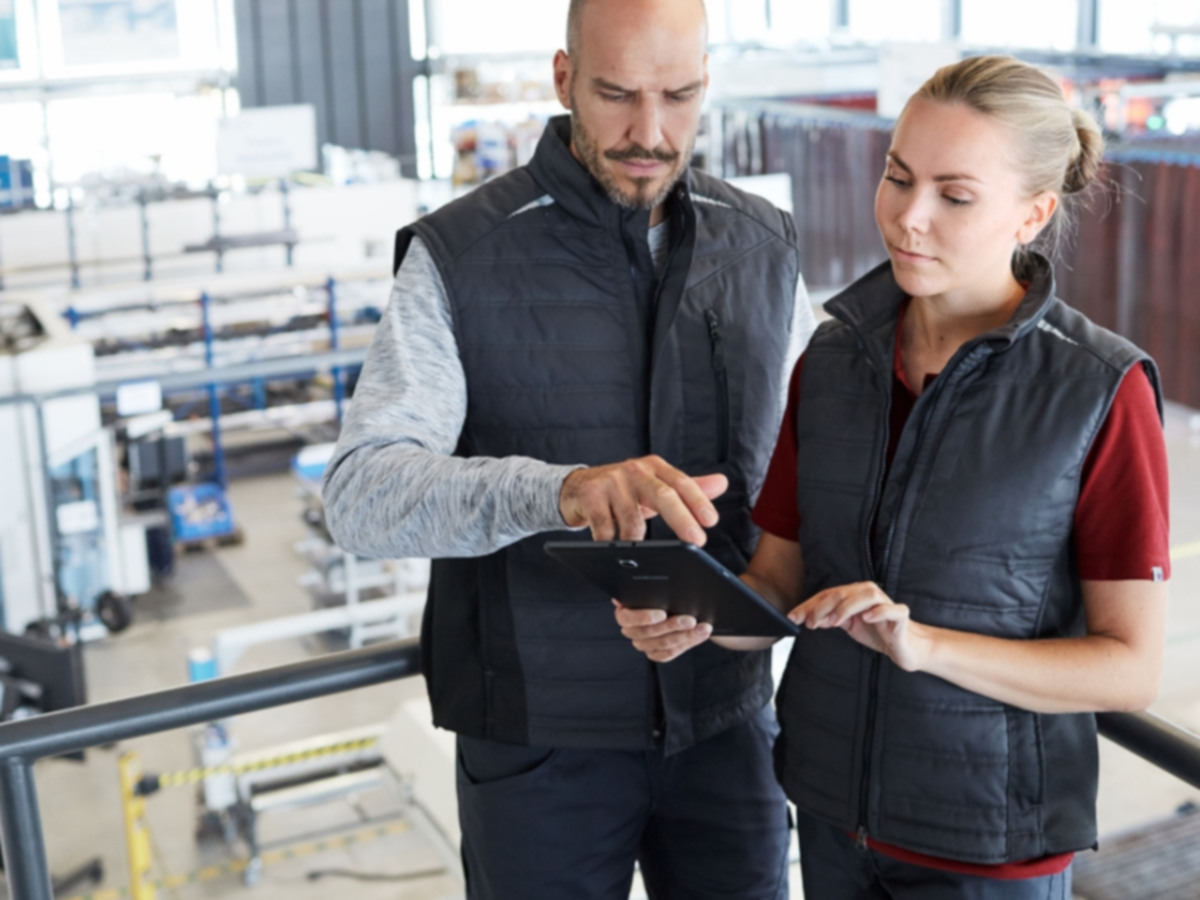 Work Vests: Features, Applications, and Selection Tips